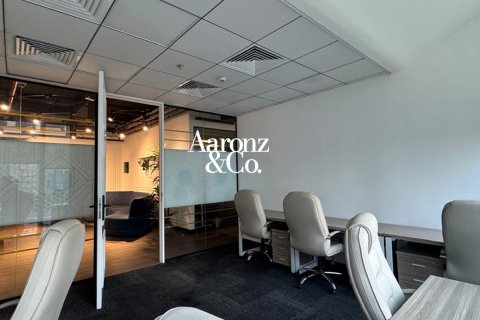 Business Bay, Dubai, संयुक्त अरब अमीरात में कार्यालय, 19 वर्ग मीटर, संख्या 693855 - फ़ोटो 3