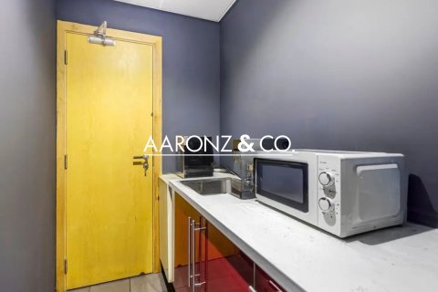 Üürile anda kontor asukohaga Business Bay, Dubai, AÜE: 70 m² Nr 693858 - pilt 10