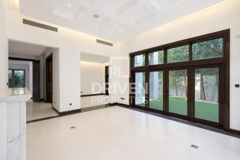 Villa Al Barari, Dubaijā, AAE 6 istabas, 1017.57 m2 Nr. 756575 - attēls 2