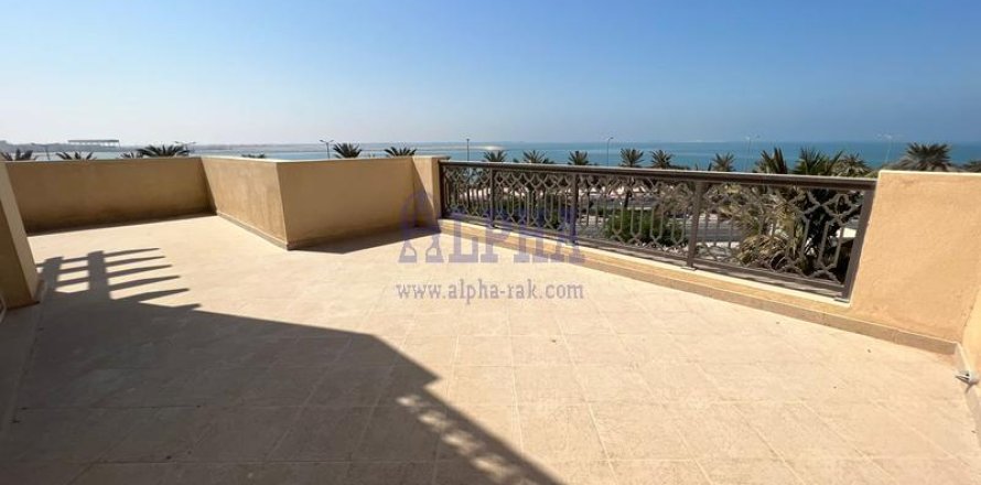 Apartament në Al Marjan Island, Ras Al Khaimah, Emiratet e Bashkuara Arabe 1 dhomë gjumi, 129.1 m2. № 709278