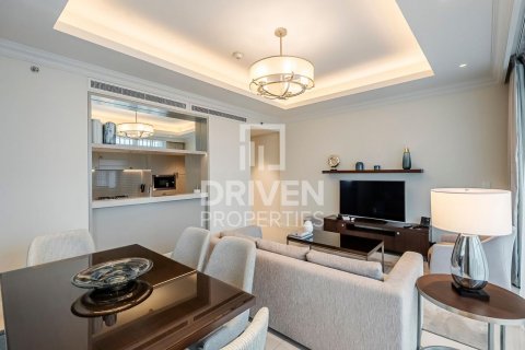 Downtown Dubai (Downtown Burj Dubai)、Dubai、UAE にあるマンションの賃貸物件 2ベッドルーム、135 m2、No603632 - 写真 1