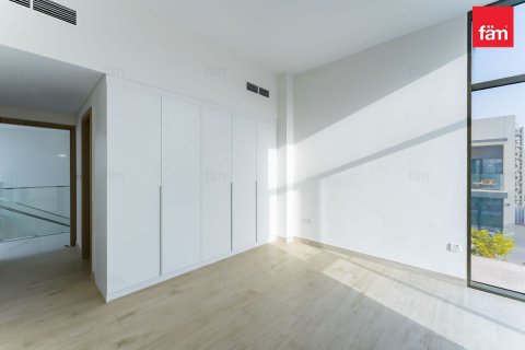 Villa sa Al Furjan, Dubai, UAE 5 silid-tulugan, 570 sq.m. № 621680 - larawan 4