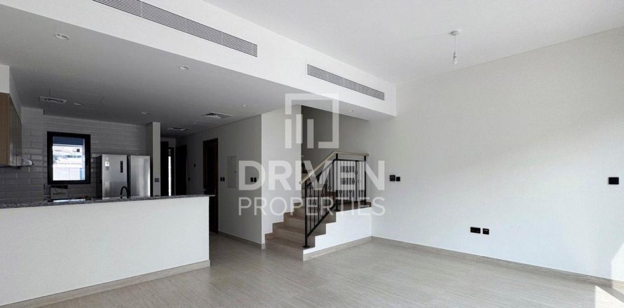 Rekkehus i Damac Lagoons, Dubai, Emiratene 5 soverom, 144 kvm nr. 746829