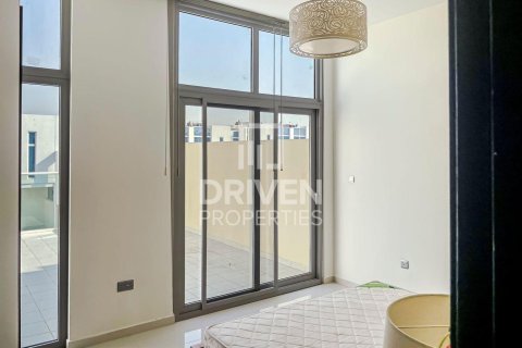 Huvila Dubai, Arabiemiraatit 4 makuuhuonetta, 151.8 m2 № 746826 - kuva 4