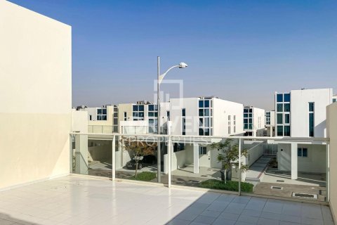 Huvila Dubai, Arabiemiraatit 4 makuuhuonetta, 151.8 m2 № 746826 - kuva 7
