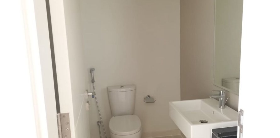 Kaupunkipientalo Dubai, Arabiemiraatit 3 makuuhuonetta, 151.8 m2 № 694177