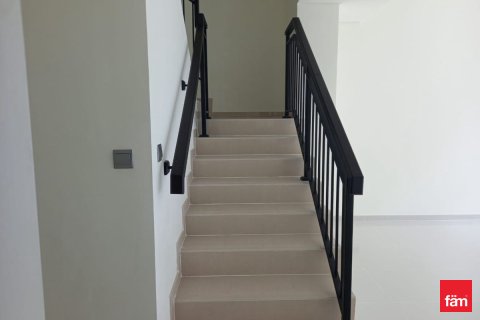 Kaupunkipientalo Dubai, Arabiemiraatit 3 makuuhuonetta, 151.8 m2 № 694177 - kuva 11