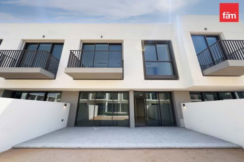 Kuća u nizu u Dubai, UAE 175.5 m2, 3 spavaćih soba Br. 694178