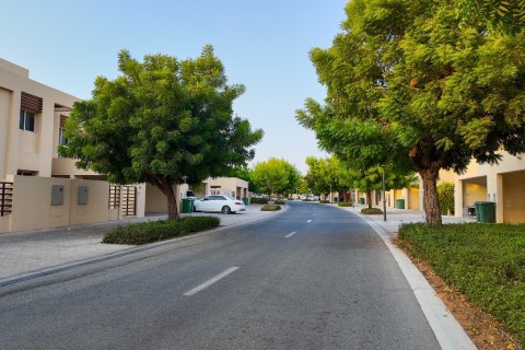 Māja Ras Al Khaimahjā, AAE 3 istabas, 316 m2 Nr. 735143 - attēls 1