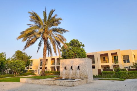 Māja Ras Al Khaimahjā, AAE 3 istabas, 316 m2 Nr. 735143 - attēls 19