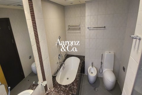 Üürile anda korter asukohaga Jumeirah Beach Residence, Dubai, AÜE: 3 magamistoaga, 198 m² Nr 765888 - pilt 15