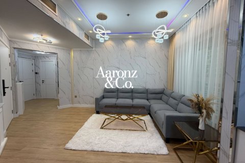 Korter asukohaga Jumeirah Lake Towers, Dubai, AÜE: 1 magamistoaga, 64 m² Nr 765889