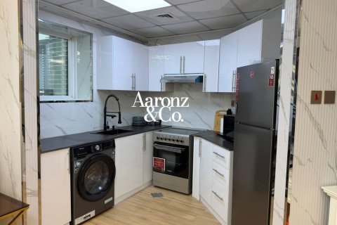 Üürile anda korter asukohaga Jumeirah Lake Towers, Dubai, AÜE: 1 magamistoaga, 64 m² Nr 765889 - pilt 9