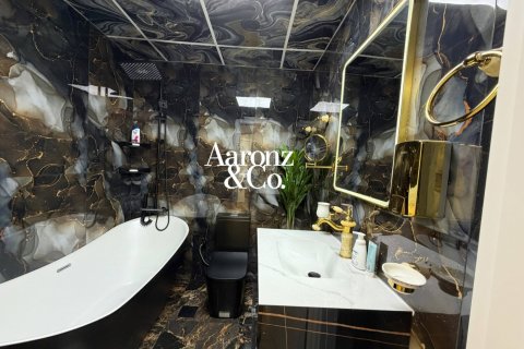 Üürile anda korter asukohaga Jumeirah Lake Towers, Dubai, AÜE: 1 magamistoaga, 64 m² Nr 765889 - pilt 10