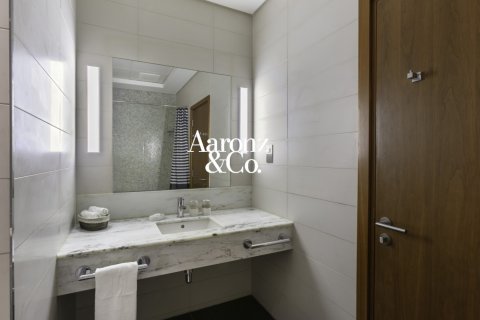 Huoneisto DIFC, Dubai, Arabiemiraatit 2 makuuhuonetta, 118 m2 № 765886 - kuva 11