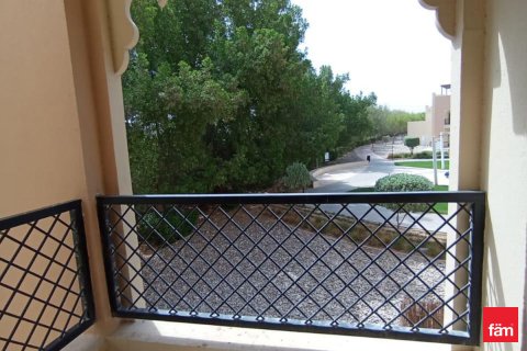Lägenhet till försäljning i Dubai, UAE 3 sovrum, 139.4 kvm Nr. 701491 - fotografi 10
