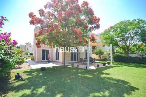 Vila di Dubai Sports City, UAE 4 bilik tidur, 350 meter persegi № 626469 - foto 8