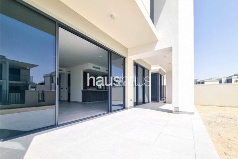 Vilă de închiriat în Tilal Al Ghaf, Dubai, EAU 5 dormitoare, 536 mp.  №626468 - poză 11