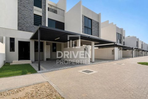 Townhouse in Dubai, UAE 5 bedrooms, 174.84 sq.m. № 765379 - photo 26