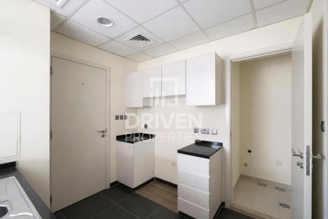 Townhouse in Dubai, UAE 5 bedrooms, 174.84 sq.m. № 765379 - photo 17