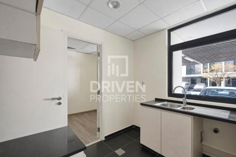 Townhouse in Dubai, UAE 5 bedrooms, 174.84 sq.m. № 765379 - photo 16