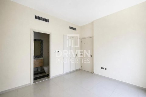 Townhouse in Dubai, UAE 5 bedrooms, 174.84 sq.m. № 765379 - photo 7