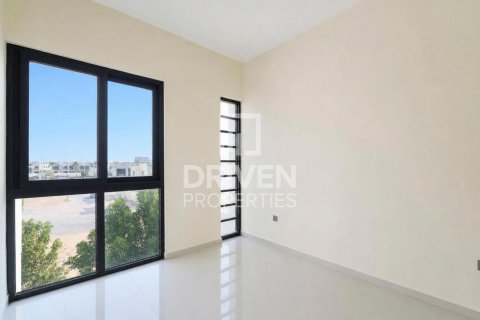 Townhouse in Dubai, UAE 5 bedrooms, 174.84 sq.m. № 765379 - photo 13
