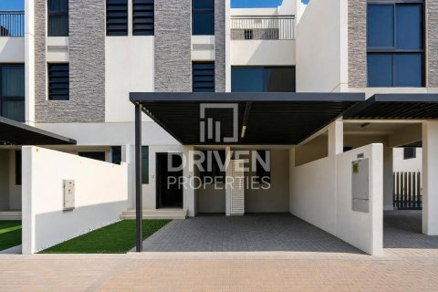 Townhouse in Dubai, UAE 5 bedrooms, 174.84 sq.m. № 765379 - photo 27