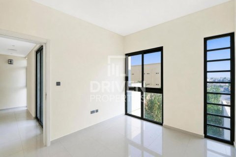 Townhouse in Dubai, UAE 5 bedrooms, 174.84 sq.m. № 765379 - photo 12