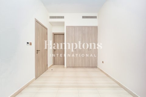 Villa zur Miete in DAMAC Hills (Akoya by DAMAC), Dubai, VAE 5 Schlafzimmer, 137.99904523 m2 Nr. 691895 - Foto 9