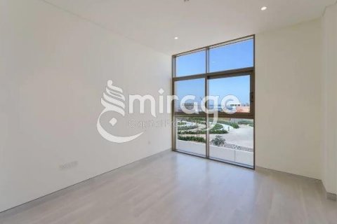Řadový dům v Abu Dhabi, SAE 3 ložnice, 368.2 m² Č.: 574245 - fotografie 7