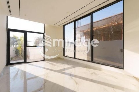 Vilë në Yas Island, Abu Dhabi, Emiratet e Bashkuara Arabe 5 dhoma gjumi, 510 m2. № 574246 - Foto 6