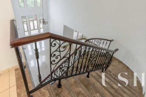 Villa sa Jumeirah Islands, Dubai, UAE 4 silid-tulugan, 1004 sq.m. № 620595 - larawan 6