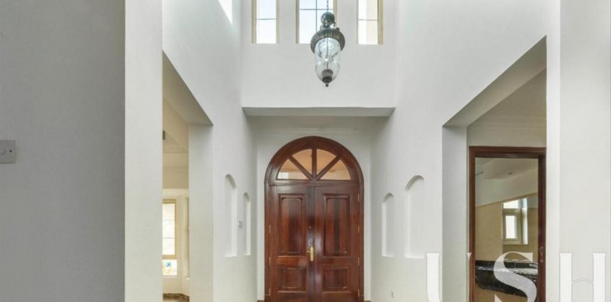 Villa sa Jumeirah Islands, Dubai, UAE 4 silid-tulugan, 1004 sq.m. № 620595