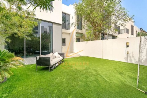 Huvila Dubai Hills Estate, Arabiemiraatit 3 makuuhuonetta, 196 m2 № 661990 - kuva 8