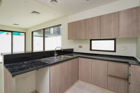 Kaupunkipientalo DAMAC Hills (Akoya by DAMAC), Dubai, Arabiemiraatit 4 makuuhuonetta, 169 m2 № 661991 - kuva 3