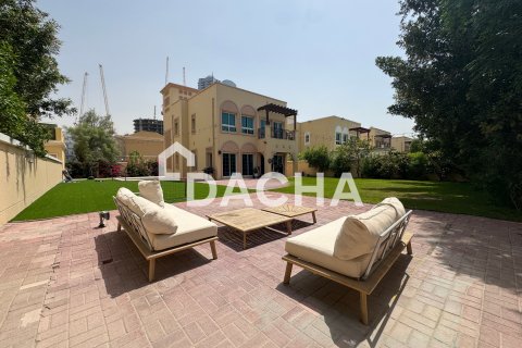 Villa Jumeirah Village Triangle, Dubaijā, AAE 2 istabas, 250 m2 Nr. 710306 - attēls 26