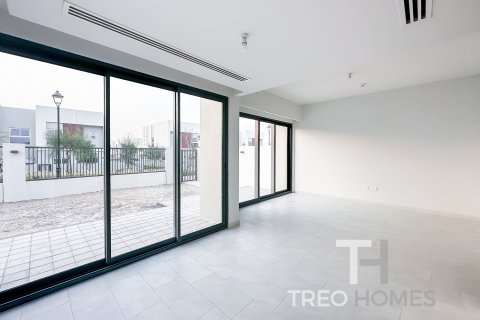 Üürile anda ridamaja asukohaga Dubai, AÜE: 3 magamistoaga, 181 m² Nr 586719 - pilt 2