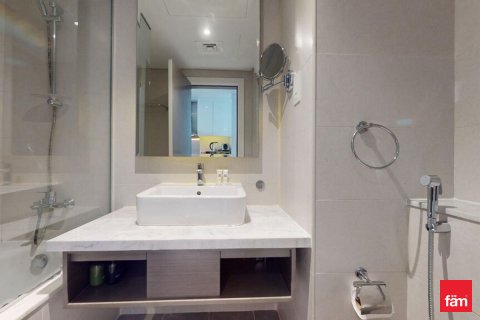 Apartment in Business Bay, Dubai, UAE 34.6 sq.m. № 727758 - photo 6