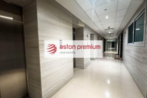 Appartement à Business Bay, Dubai, EAU: 1 chambre, 87 m2 № 726286
