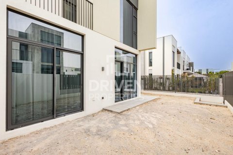 Kamienica na sprzedaż w Arabian Ranches 3, Dubai, ZEA 4 sypialnie, 223.52 mkw., nr 767068 - zdjęcie 18