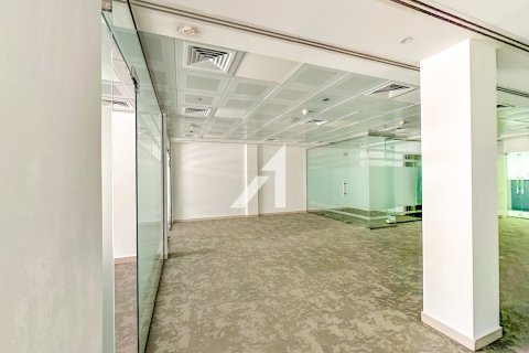 مكتب للإيجار في Sheikh Zayed Road، دبي، الإمارات العربية المتحدة 182 متر مربع ، رقم 692795 - صورة 12
