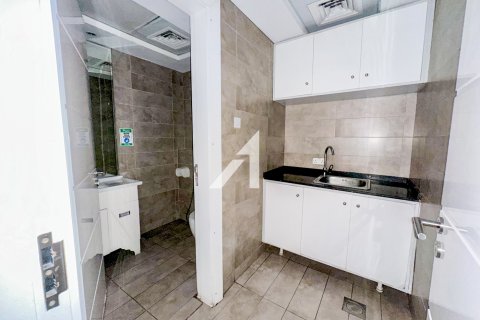 مكتب للإيجار في Sheikh Zayed Road، دبي، الإمارات العربية المتحدة 182 متر مربع ، رقم 692795 - صورة 10