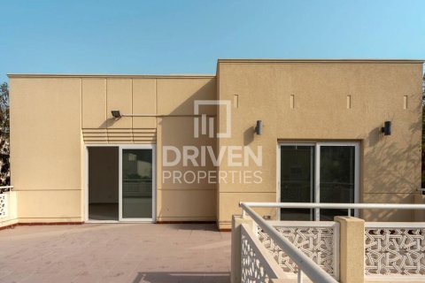 Huvila Meadows, Dubai, Arabiemiraatit 4 makuuhuonetta, 540 m2 № 655117 - kuva 20