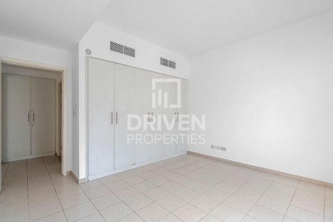 Huvila Meadows, Dubai, Arabiemiraatit 4 makuuhuonetta, 540 m2 № 655117 - kuva 13