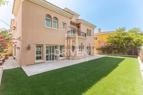 Vilă de închiriat în Arabian Ranches, Dubai, EAU 5 dormitoare, 419 mp. №655114 - poză 30