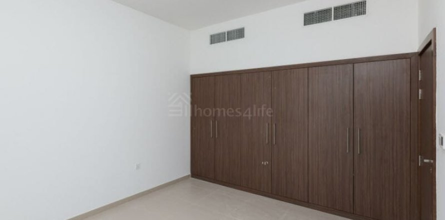 Villa en Mudon, Dubai, EAU 3 dormitorios, 321 m² № 718598