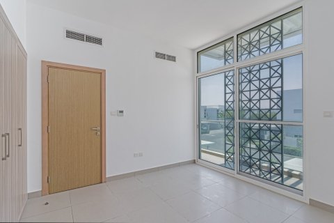 Villa en alquiler en Mudon, Dubai, EAU 3 dormitorios, 321 m2 № 718598 - foto 17