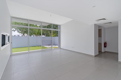 Villa en alquiler en Mudon, Dubai, EAU 3 dormitorios, 321 m2 № 718598 - foto 3