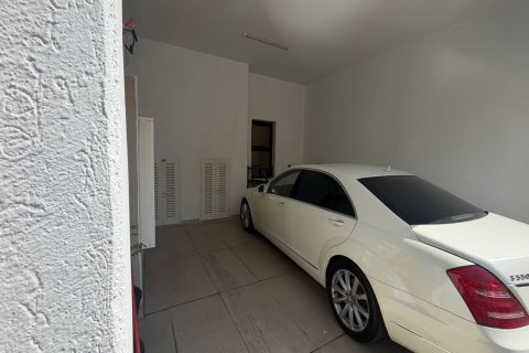 Stadthaus zum Verkauf in Mudon, Dubai, VAE 4 Schlafzimmer, 366 m2 Nr. 718599 - Foto 1